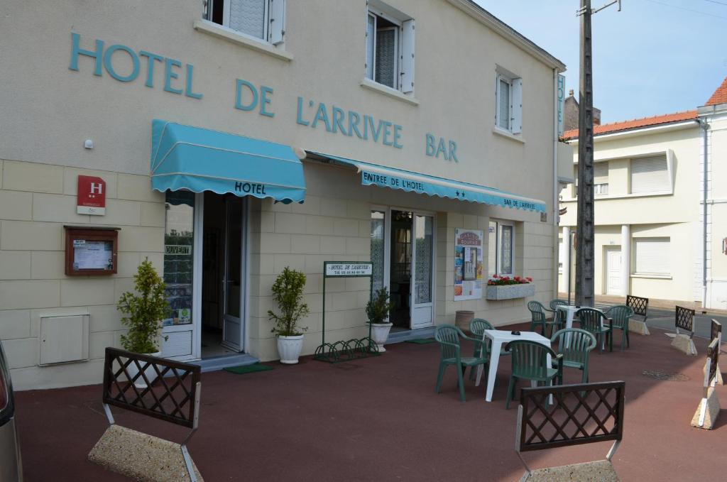 פוראס Hotel De L'Arrivee מראה חיצוני תמונה