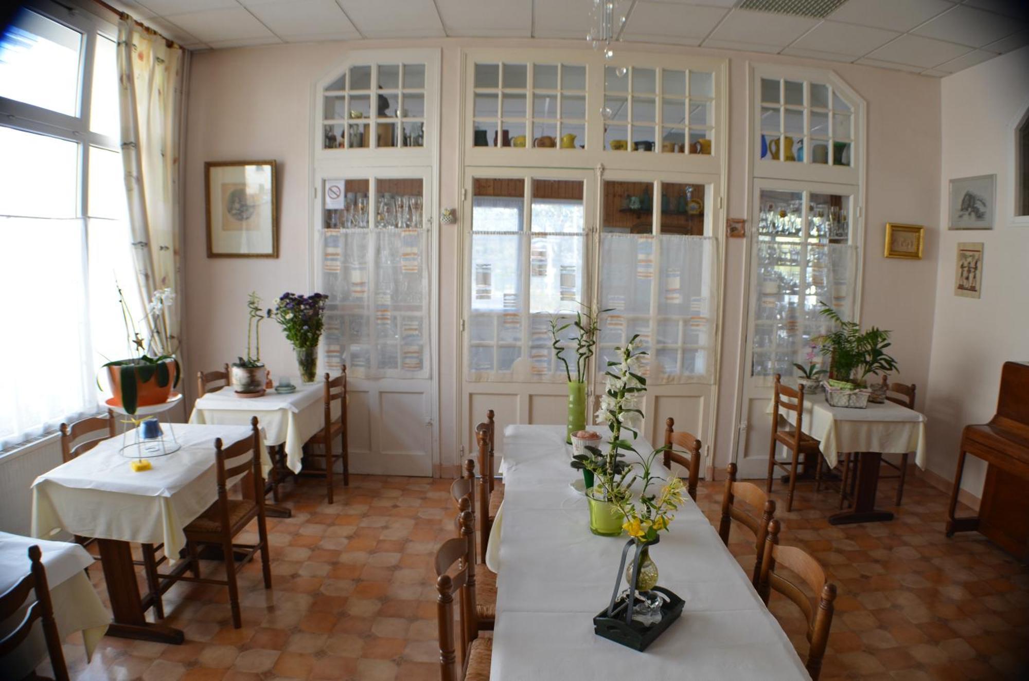 פוראס Hotel De L'Arrivee מראה חיצוני תמונה